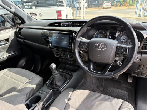 Toyota Hilux Legend 2.8 GD6 4x4 Manual E/Cab in Namibia