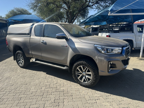 Used Toyota Hilux 2.8 GD6 4x4 Raider Auto Extended Cab for sale in Windhoek