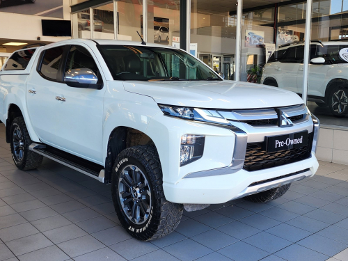 Used Mitsubishi Triton 2.4 Di-dc 4x4 P/U D/C for sale in Windhoek