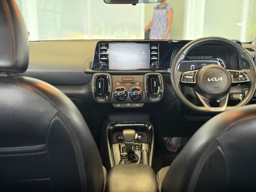 Kia Sonet 1.0T EX AT in Namibia
