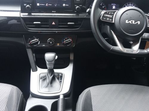 Kia Seltos 1.6 EX AT in Namibia