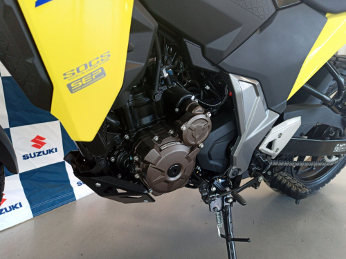 Suzuki V-Strom 250 SX in Namibia