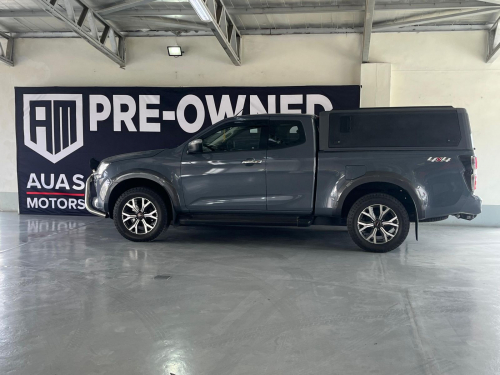 Isuzu Isuzu E/Cab 3.0 LSE 4x4 Automatic in Namibia