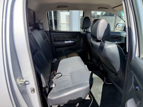 Toyota HILUX 3.0 D4D LEGEND45  D/C A/T 4X4 in Namibia