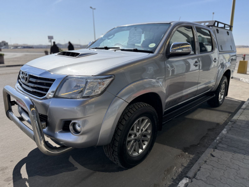 Toyota HILUX 3.0 D4D LEGEND45  D/C A/T 4X4 in Namibia