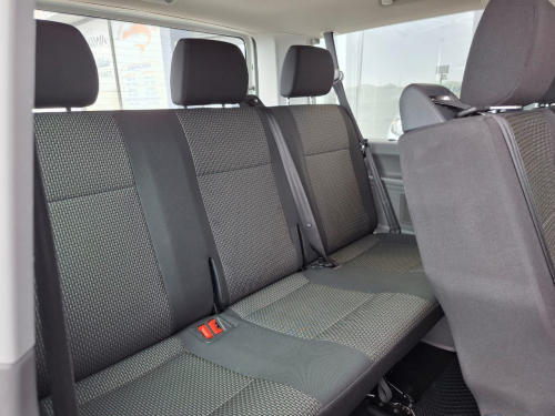 Volkswagen Kombi 2.0 Trendline Dsg 8 seater in Namibia