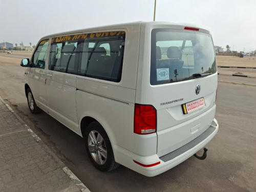 Volkswagen Kombi 2.0 Trendline Dsg 8 seater in Namibia