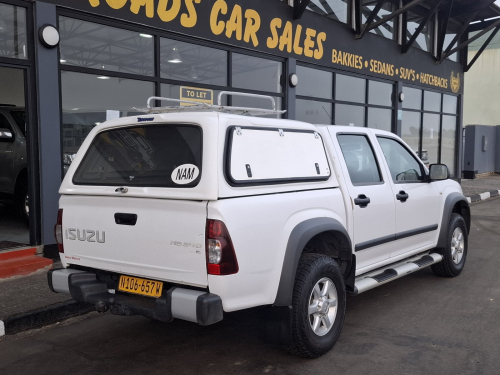 Isuzu ISUZU KB240 LE D/C 2X4 in Namibia