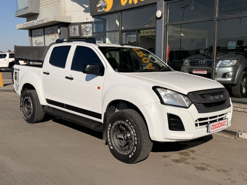 Isuzu D-MAX HO HIGH RIDER D/C 4X4 in Namibia