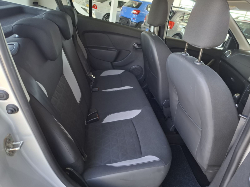 Renault Sandero Stepway 1.0 T in Namibia