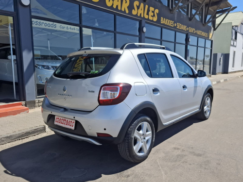 Renault Sandero Stepway 1.0 T in Namibia