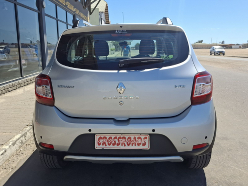 Renault Sandero Stepway 1.0 T in Namibia