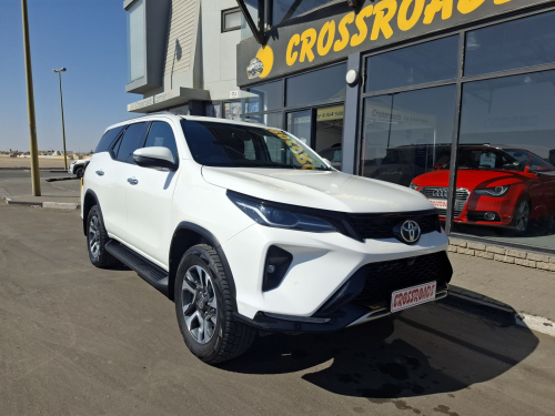 Toyota FORTUNER 2.4 GD6 A/T 4X4 in Namibia