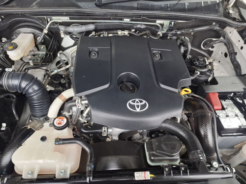 Toyota FORTUNER 2.4 GD6 A/T 4X4 in Namibia