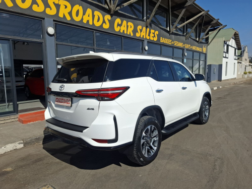 Toyota FORTUNER 2.4 GD6 A/T 4X4 in Namibia
