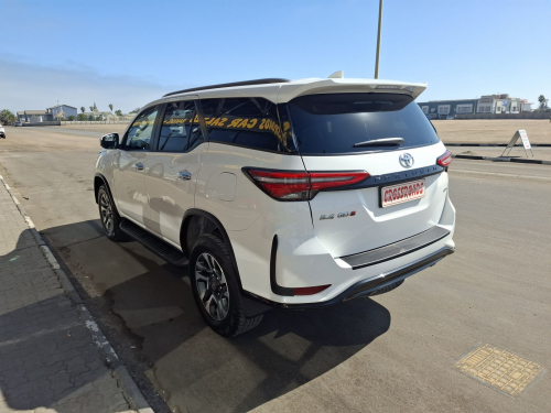 Toyota FORTUNER 2.4 GD6 A/T 4X4 in Namibia