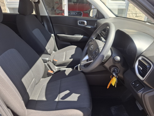Hyundai VENUE 1.0T in Namibia