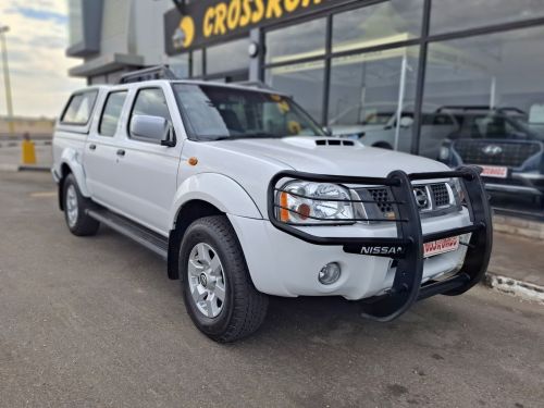 Pre-owned Nissan Np300 D/C 2.5 2X4 for sale in 