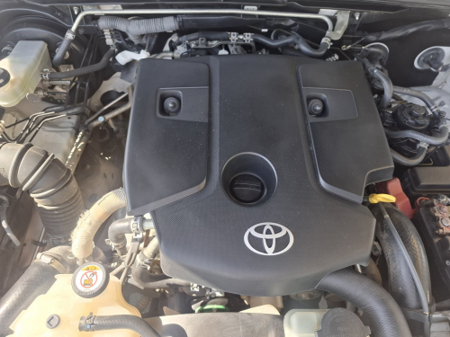Toyota HILUX 2.4 GD S/C LWB A/C 2X4 in Namibia
