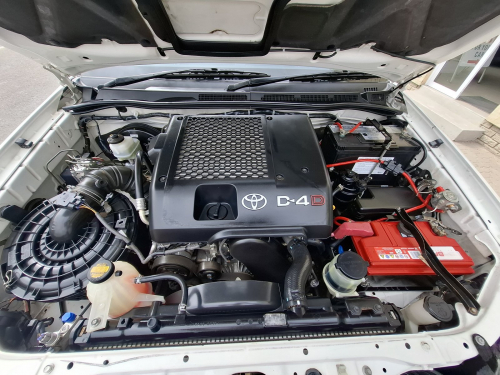 Toyota HILUX LEGEND 45 D/C A/T 4X4 in Namibia