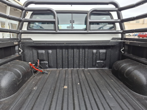 Toyota HILUX LEGEND 45 D/C A/T 4X4 in Namibia