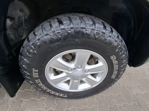 Isuzu ISUZU KB 240 LE S/C 4X4 in Namibia