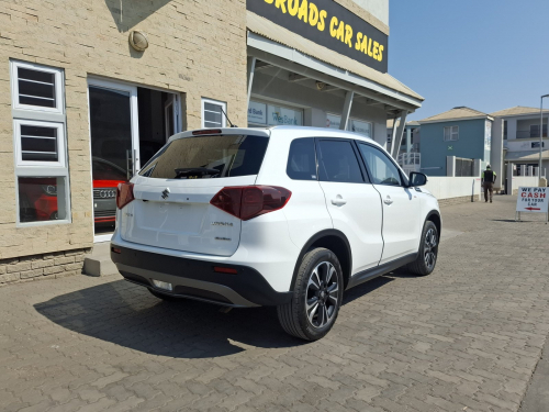Suzuki VITARA 1.6 ALLGRIP in Namibia