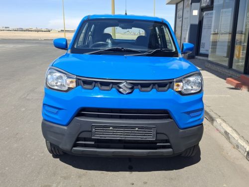 Suzuki S-PRESSO 1.0GL+ A/T in Namibia