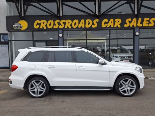 Mercedes-Benz GL350 BLUETEC 4MATIC in Namibia