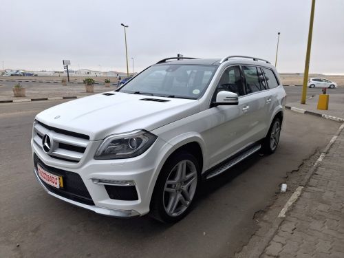 Mercedes-Benz GL350 BLUETEC 4MATIC in Namibia