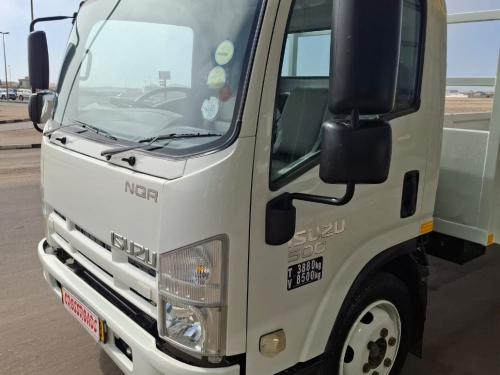 Isuzu NQR 500 DROPSIDE in Namibia