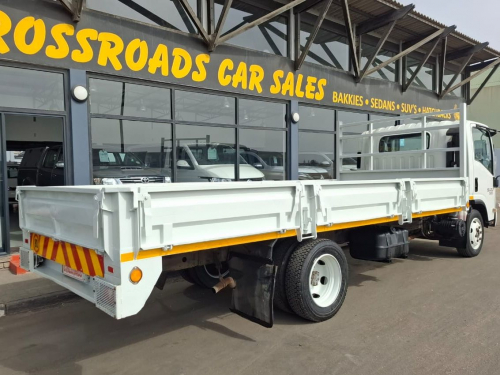Isuzu NQR 500 DROPSIDE in Namibia