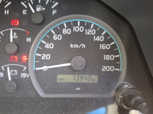 Toyota Land Cruiser 4.0 V6 D/C 4X4 in Namibia