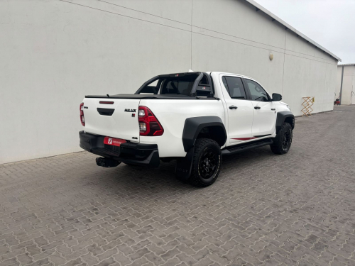 Toyota HILUX 2.8 Gr-s 4x4 A/T in Namibia