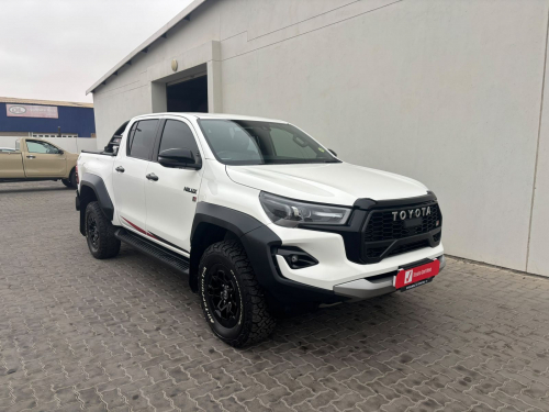 Pre-owned Toyota HILUX 2.8 Gr-s 4x4 A/T for sale in 