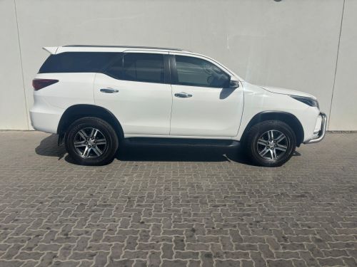 Toyota Fortuner 2.4 4x2 Manual in Namibia