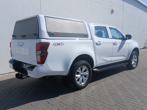 Isuzu Isuzu D/C 1.9  4x4 A/T in Namibia