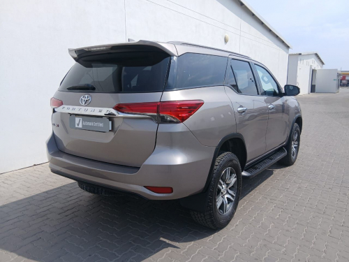 Toyota Fortuner 2.4 4x2 A/T in Namibia