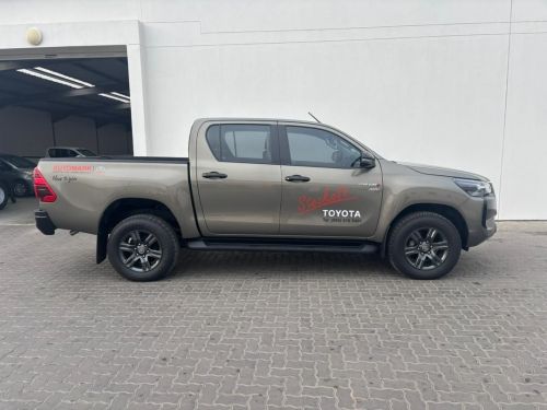 Toyota Hilux D/C 2.8 4x2 A/T Mild Hybrid in Namibia