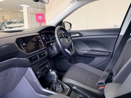 Volkswagen T-CROSS 1.0TSI DSG HIGHLINE in Namibia