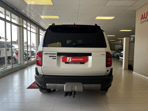 Toyota Prado 2.8 GD VX-R 4x4 AT in Namibia