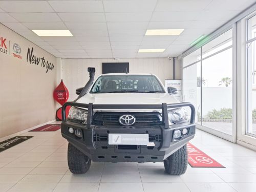 Toyota Hilux 2.4 Gd-6 Raider 4x4 MT in Namibia