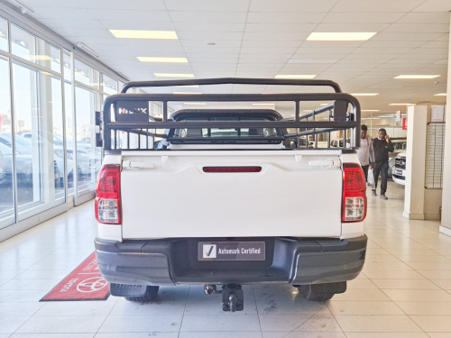 Toyota Hilux SC 2.4 GD6 RB SRX MT in Namibia
