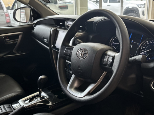 Toyota FORTUNER 2.4 GD6 4x4 AT in Namibia