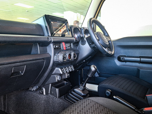 Suzuki Jimny 1.5 GLX AWD in Namibia