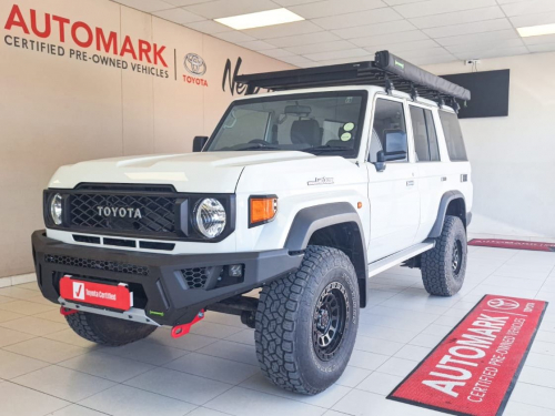Used Toyota Land Cruiser 76 2.8 5MT 4x4 for sale in Walvis Bay