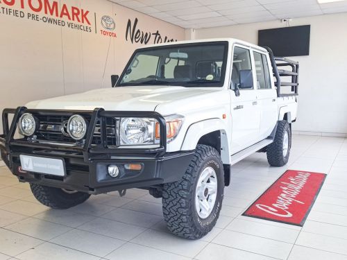 Toyota Land Cruiser 79 DC 4.0 Petrol 4x4 MT in Namibia