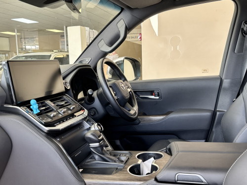 Toyota LANDCRUISER 300 V6 3.3D ZX AT in Namibia