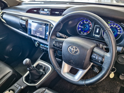 Toyota Hilux Raider 2.8 GD RB 2x4 MT in Namibia