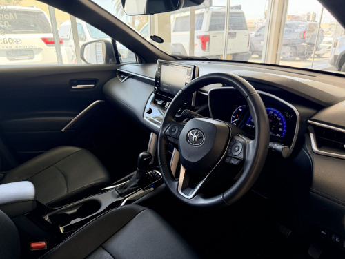 Toyota COROLLA CROSS 1.8 XR HYBRID in Namibia